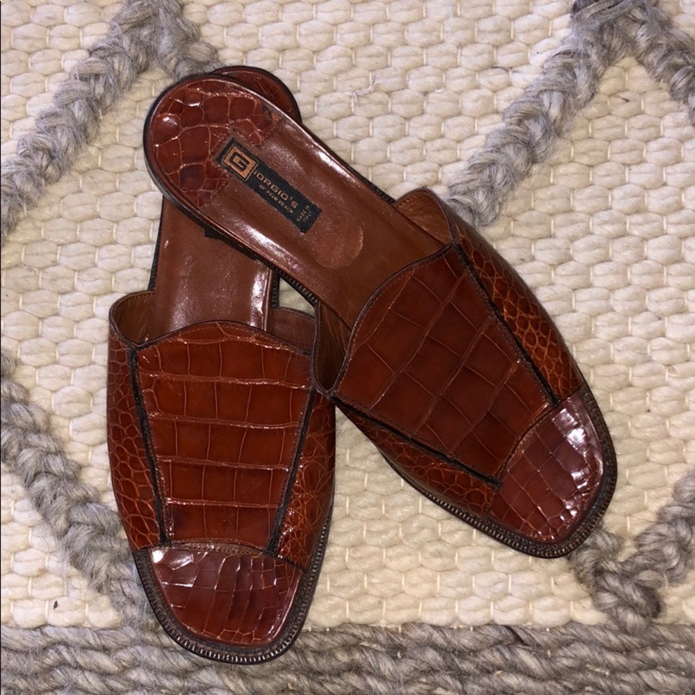 Giorgio’s of Palm Beach Alligator sandal